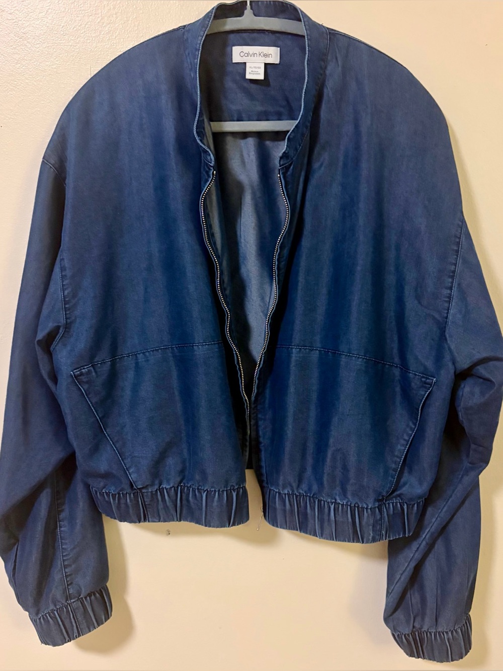 Calvin Klein Women’s Dark Blue Lightweight Bomber Jacket size XL